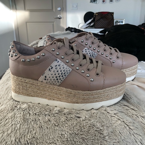 steve madden snakeskin platform sneakers